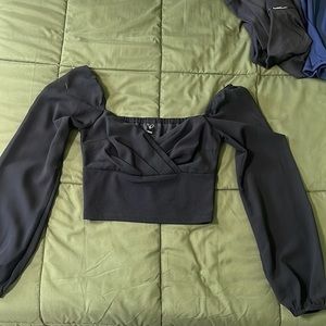 Black long sleeve crop top- Windsor XS